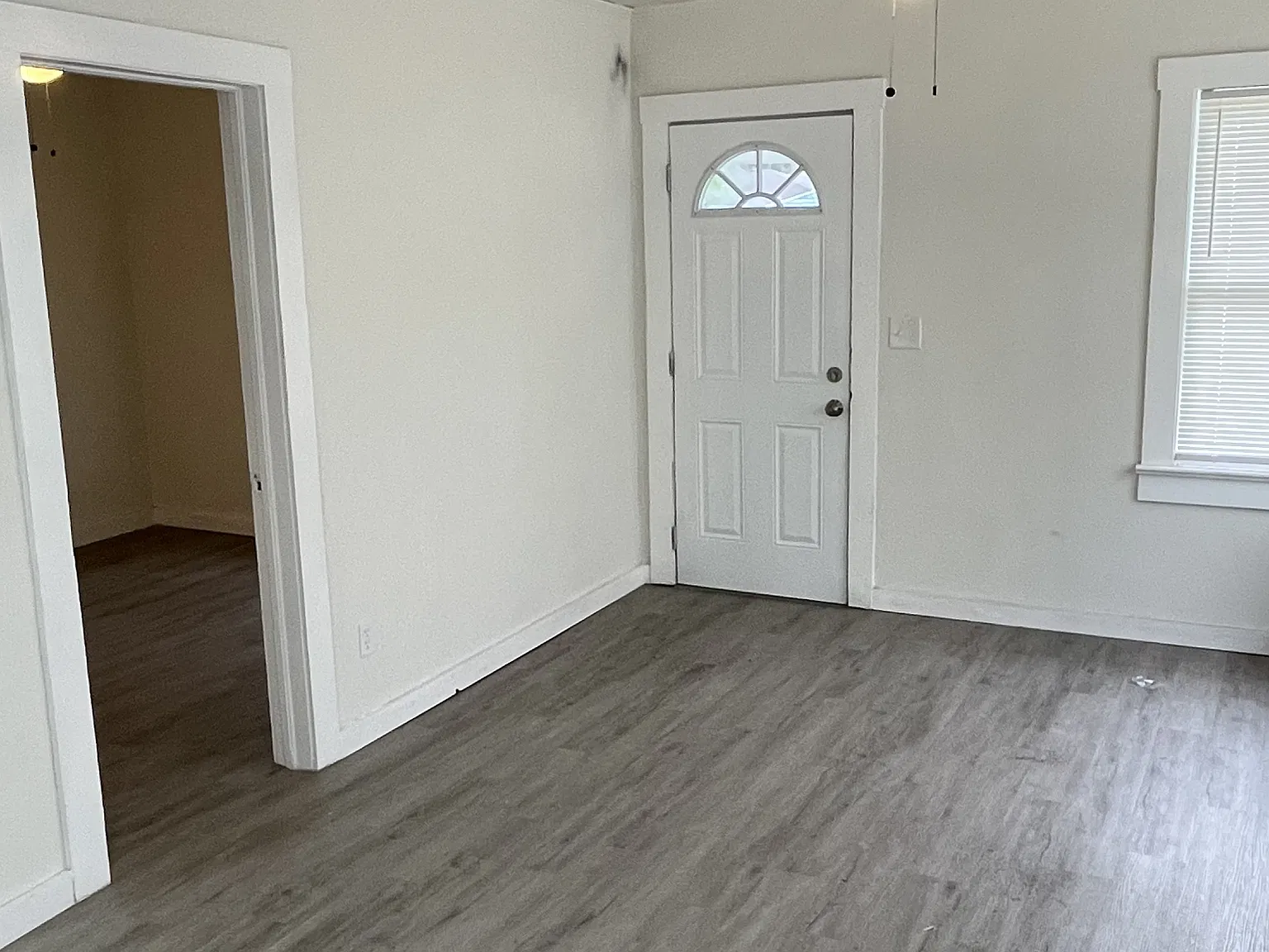 10007 North Arden Avenue - A — Photo 3