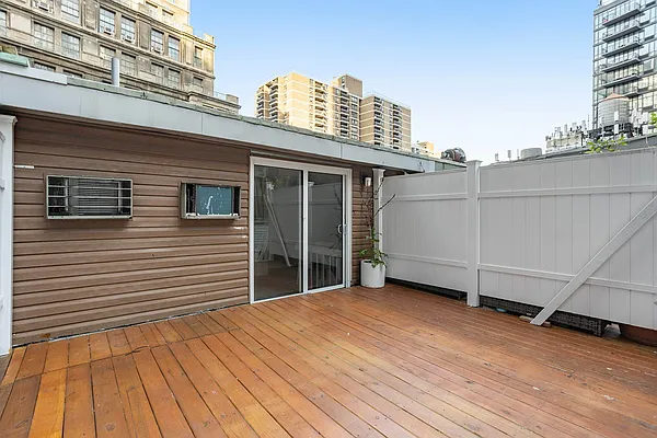 Rented by Kole Group | media 3