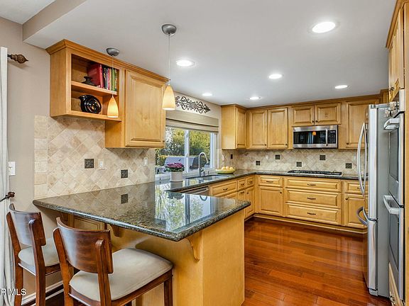 5th image of 6946 Castle Peak Dr