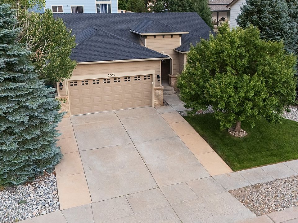 1st image of 2371 Springside Dr