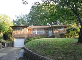 336 Alpine Dr, Rossville, GA 30741