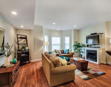 56 Green St #1, Jamaica Plain, MA, 02130