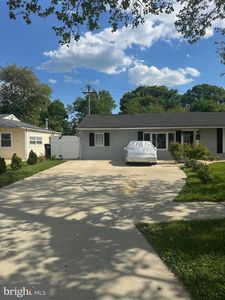 35 Chaucer Dr, Newark, DE, 19713