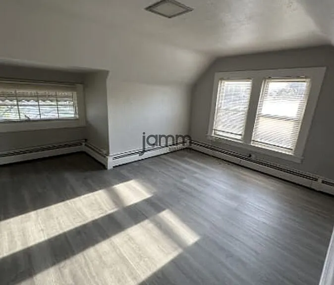 14724 Clifton Blvd #LOFT — Photo 13