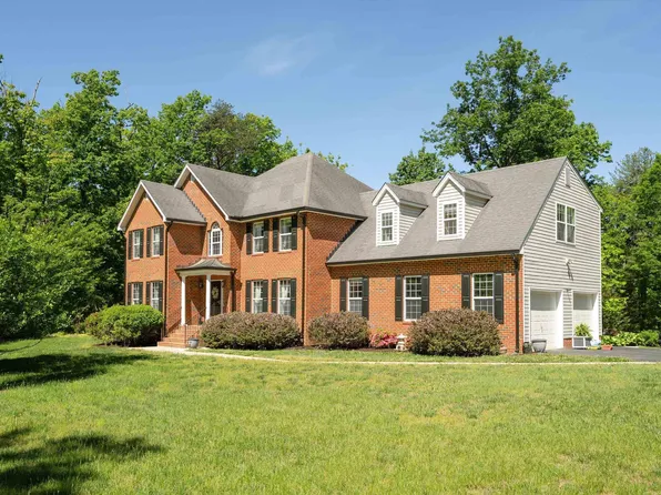 100 Campbell Rd, Keswick, VA 22947
