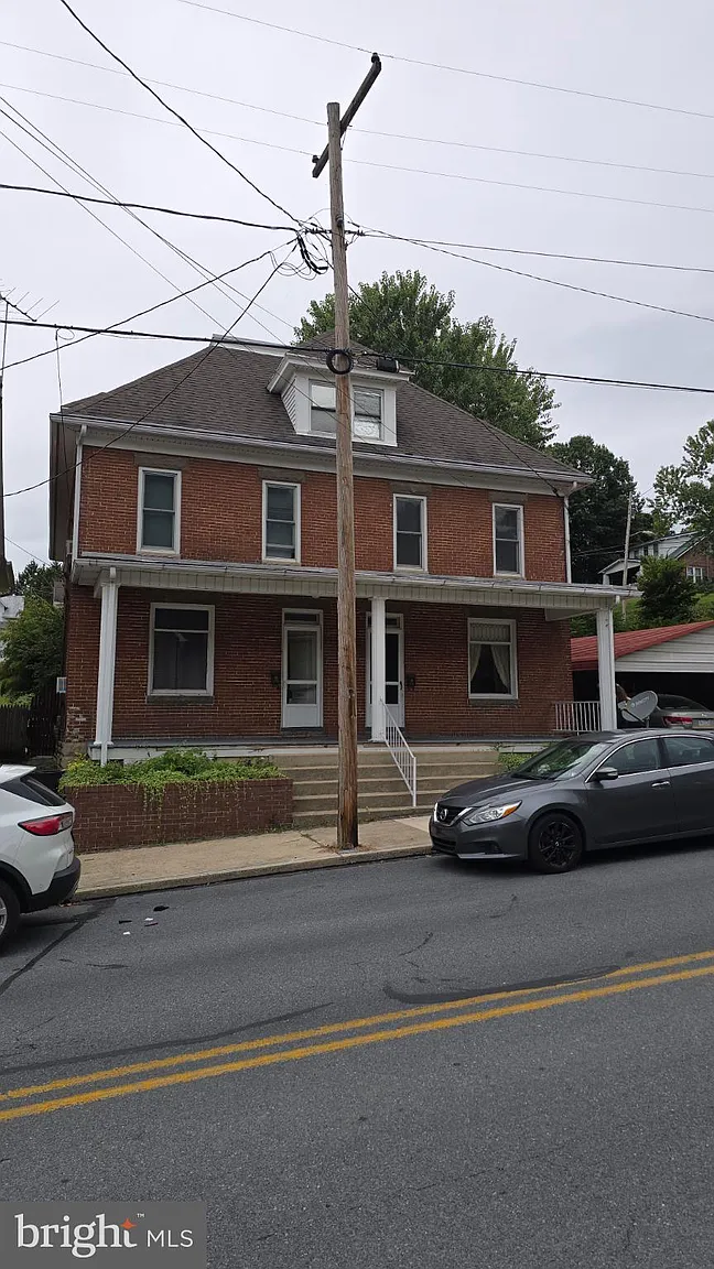 125 N Broad St photo 1