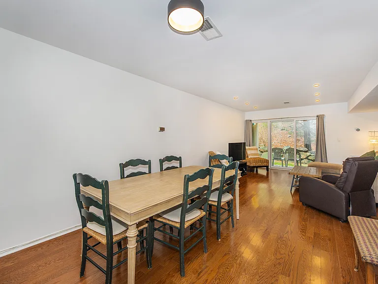 41 Mount Kemble Ave #310 — Photo 10