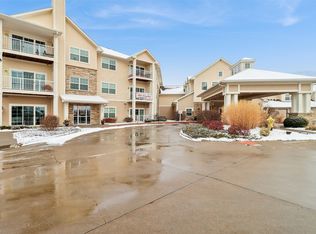 600 E Hillcrest Ave UNIT 201, Indianola, IA 50125