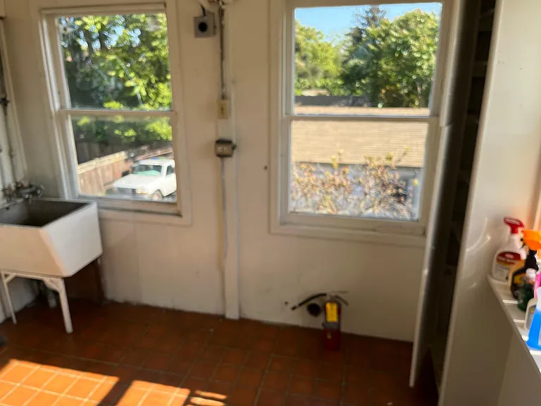 1108 Santa Clara Ave #D — Photo 11