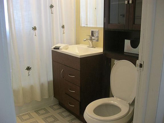 This is not the picture of the new bathroom. The bathrooms been totally remodeled but I have no picture for it yet