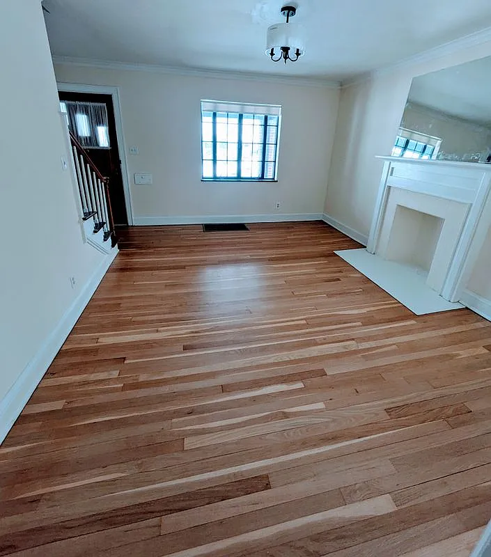 2 bed, 1.5 bath, 1300 sqft, $1,425 — Photo 1