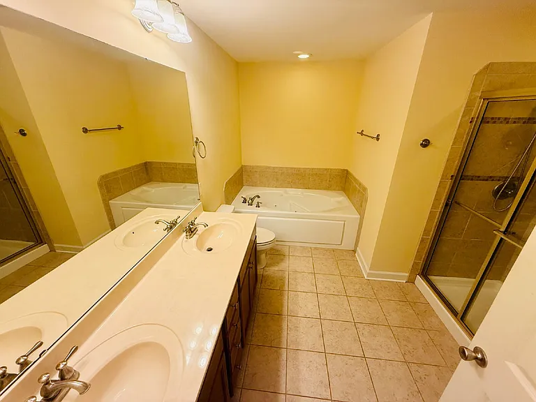 1308 Braybrooke Pl — Photo 33