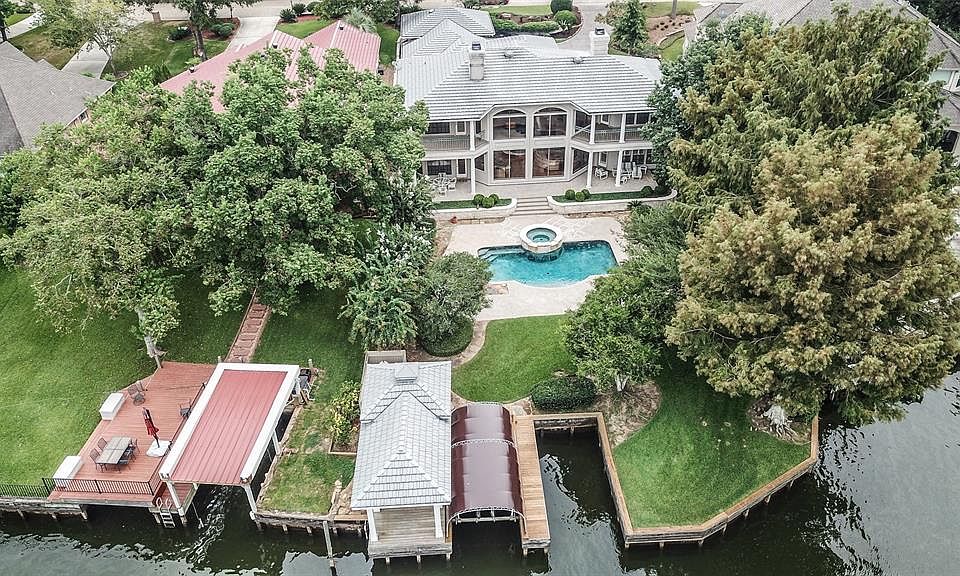 1st image of 191 Lakeside Dr