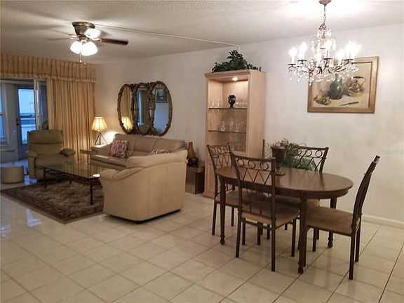 4th image of 1301 S Hercules Ave APT 1