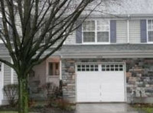 6824 Sandharbor Ct, Maineville, OH