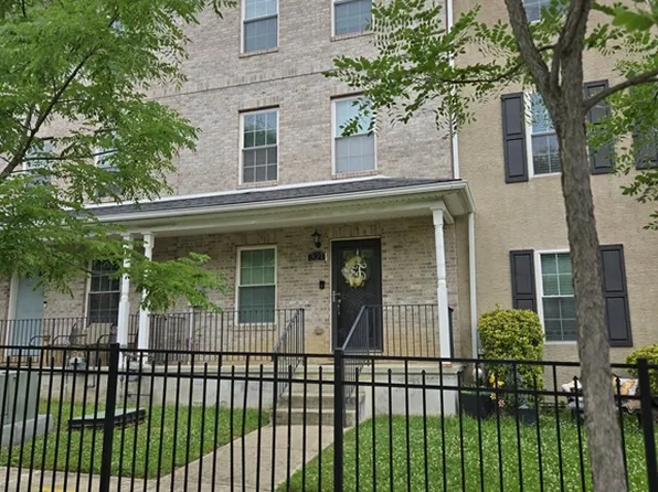 321 5th Ave, Wilmington, DE 19805