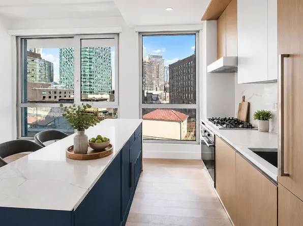 2243 Jackson Ave #6F, Long Island City, NY 11101