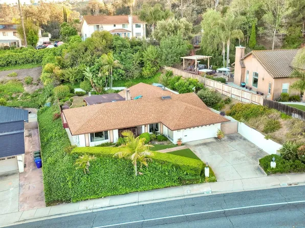 1605 Swallow Dr, El Cajon, CA 92020