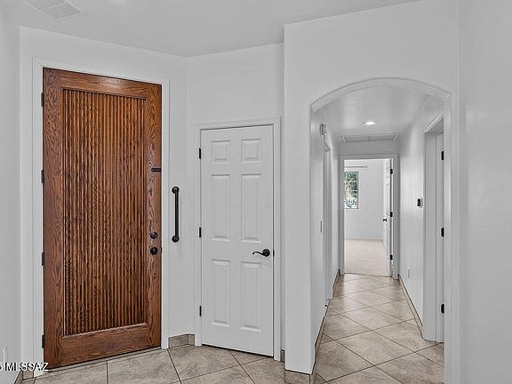 3rd image of 203 E Brearley Dr