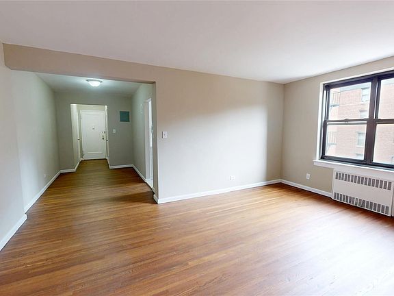 5th image of 112-30 Northern Boulevard #4B
