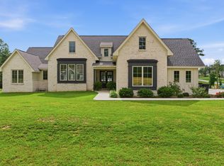 8 Wabash Way, Sumrall, MS 39482