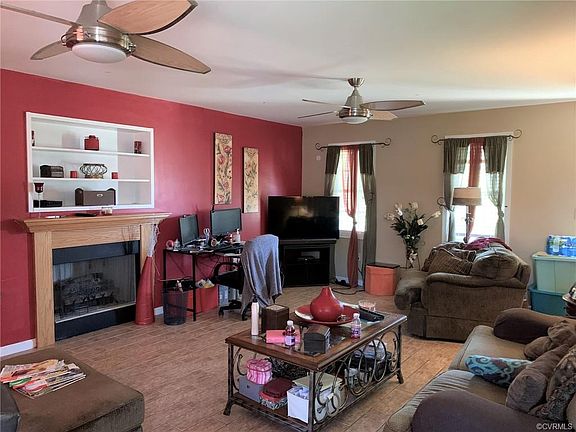 2nd image of 4009 Harvest Crest Dr