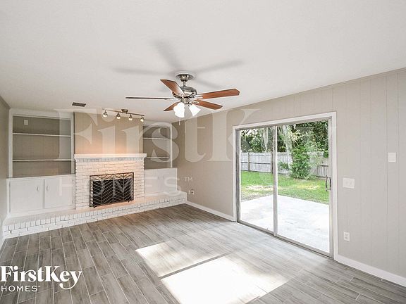 3rd image of 1010 Anna Ave