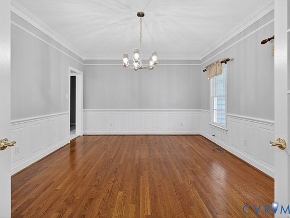 5th image of 13501 Blue Heron Cir