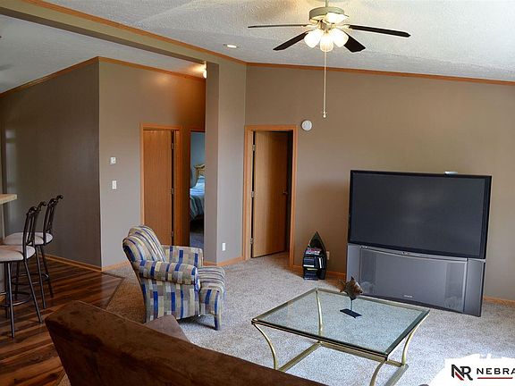 2nd image of 8410 Auburn Ct