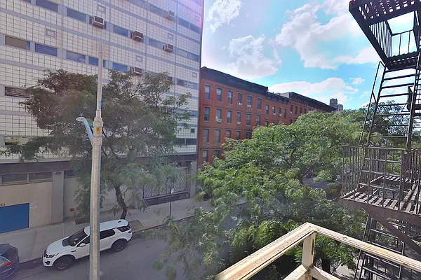 Rented by Centennial Properties NY | media 6