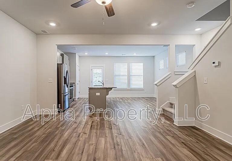 1058 Millison Pl — Photo 5