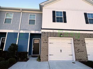 1229 Parkley Dr, Chesapeake, VA 23320