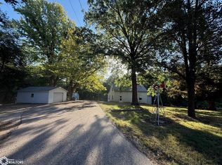 424 Wightman St, Burlington, IA 52601