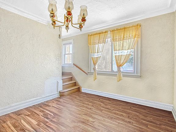 5th image of 4102 Avenue I