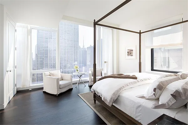 Sold by Douglas Elliman | media 15