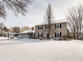 25W175 Brandywine Ct, Naperville, IL 60540