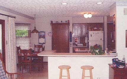 4th image of 1512 N Waterford Dr