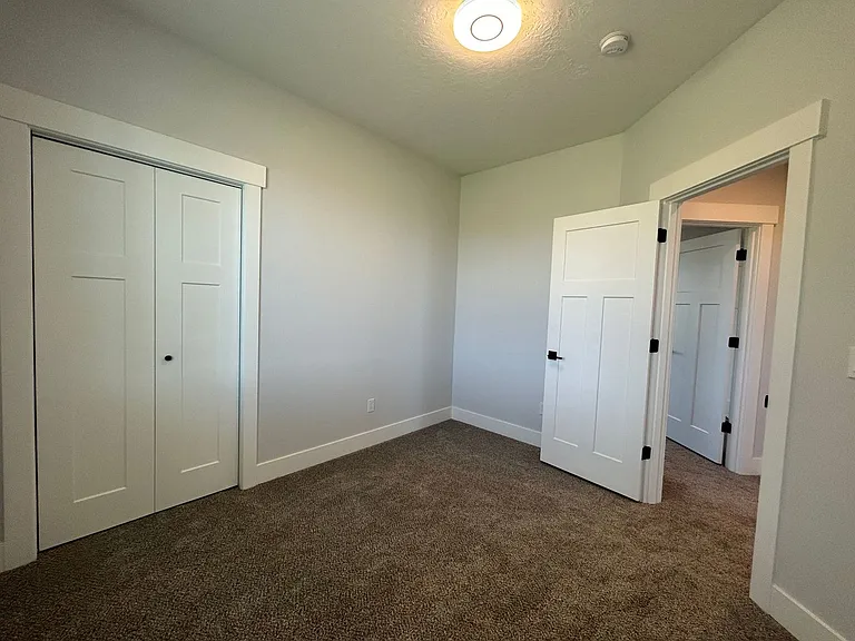 786 Maple St — Photo 21