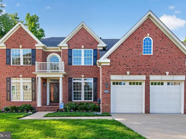 2803 Sissinghurst Pl, Upper Marlboro, MD 20774