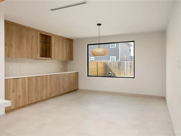 3717 Zenker Ave — Photo 12