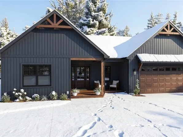 809 Casey Rd, East Amherst, NY 14051