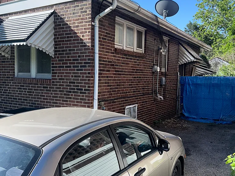 1236 Gimblin St — Photo 9