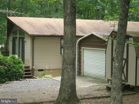 5th image of 441 Douglas Rd