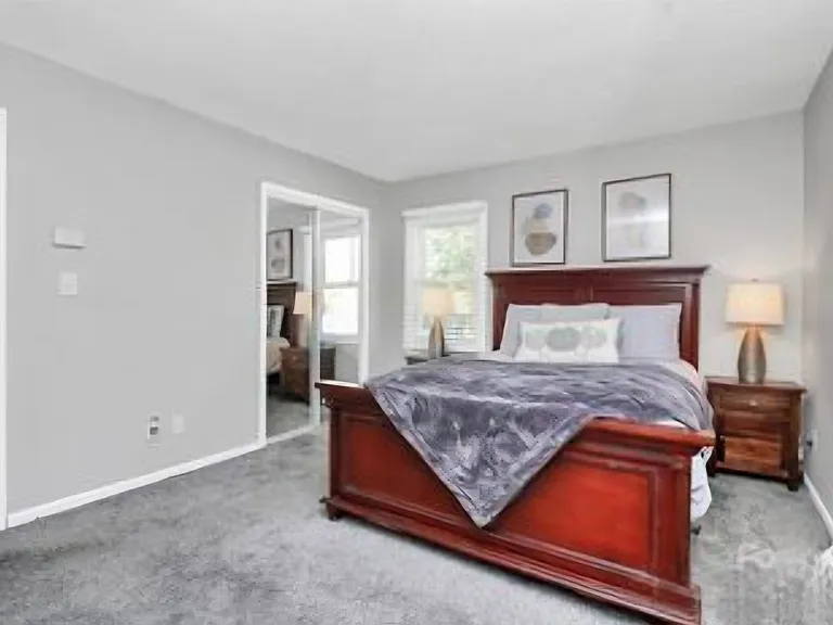 301 Red Roan Pl — Photo 12
