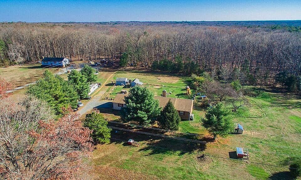 2nd image of 14667 Scotchtown Rd