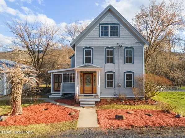 642 Barnerville Road, Howes Cave, NY 12092