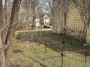 4 Main St, Alto Pass, IL 62905