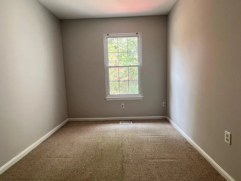 5808 Waterdale Ct — Photo 25