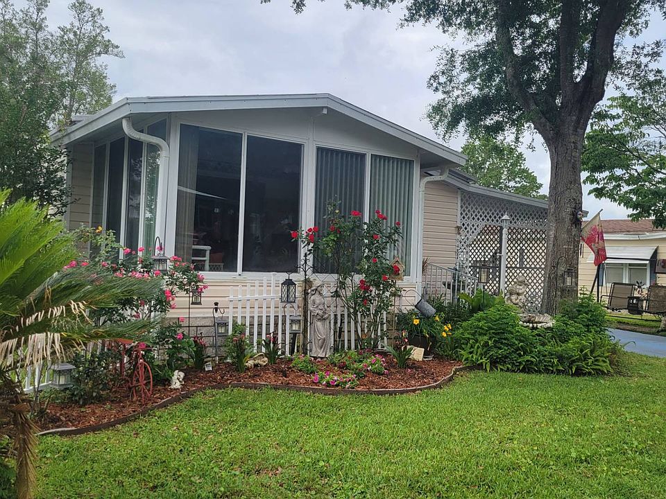 1st image of 6487 Carlisle Pl #415