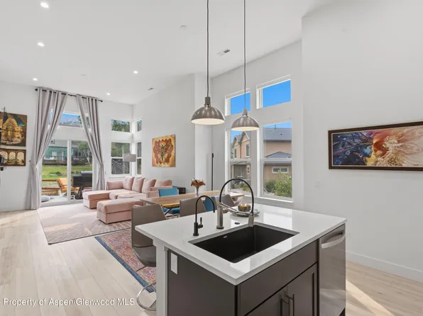 375 Blue Heron Vis, Glenwood Springs, CO 81601